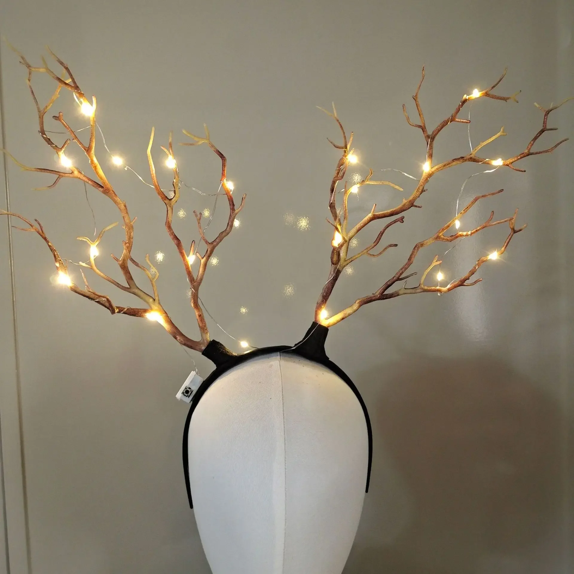 Women Girls Light Up Glowing R - Reindeer Antlers Headband 리뷰 및 가격
