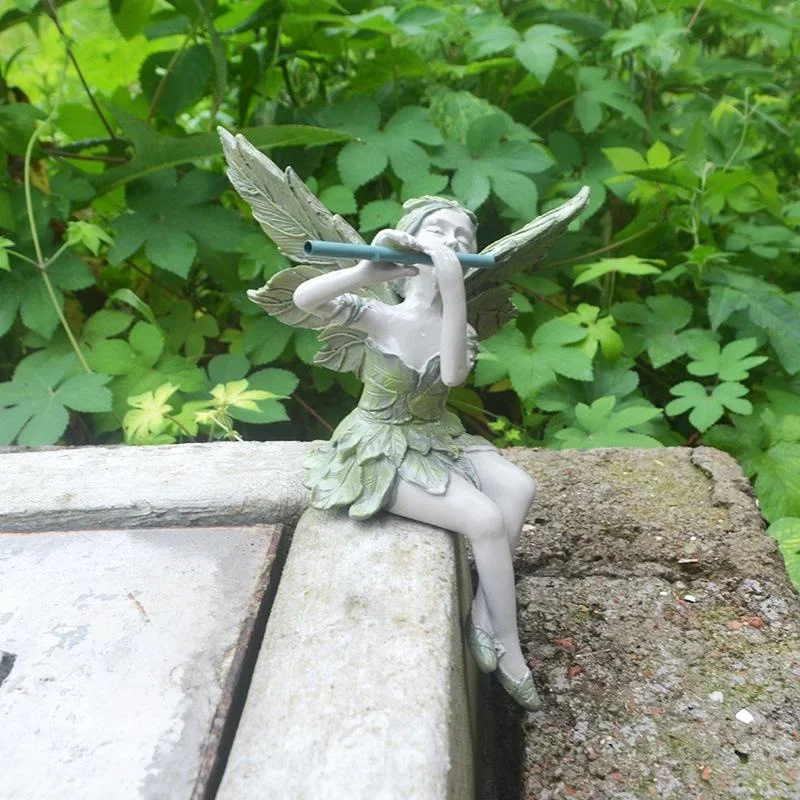 Outdoor Garden Fairy Playing F - Nutcracker Figurine 리뷰 및 가격